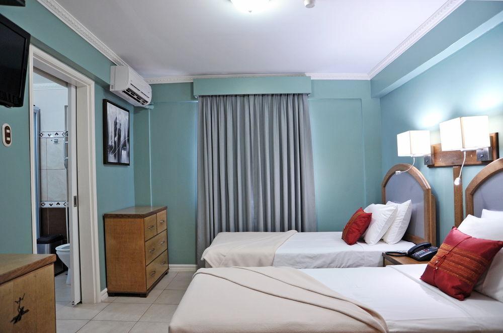 Culture Crossroads Inn Port of Spain Exterior foto