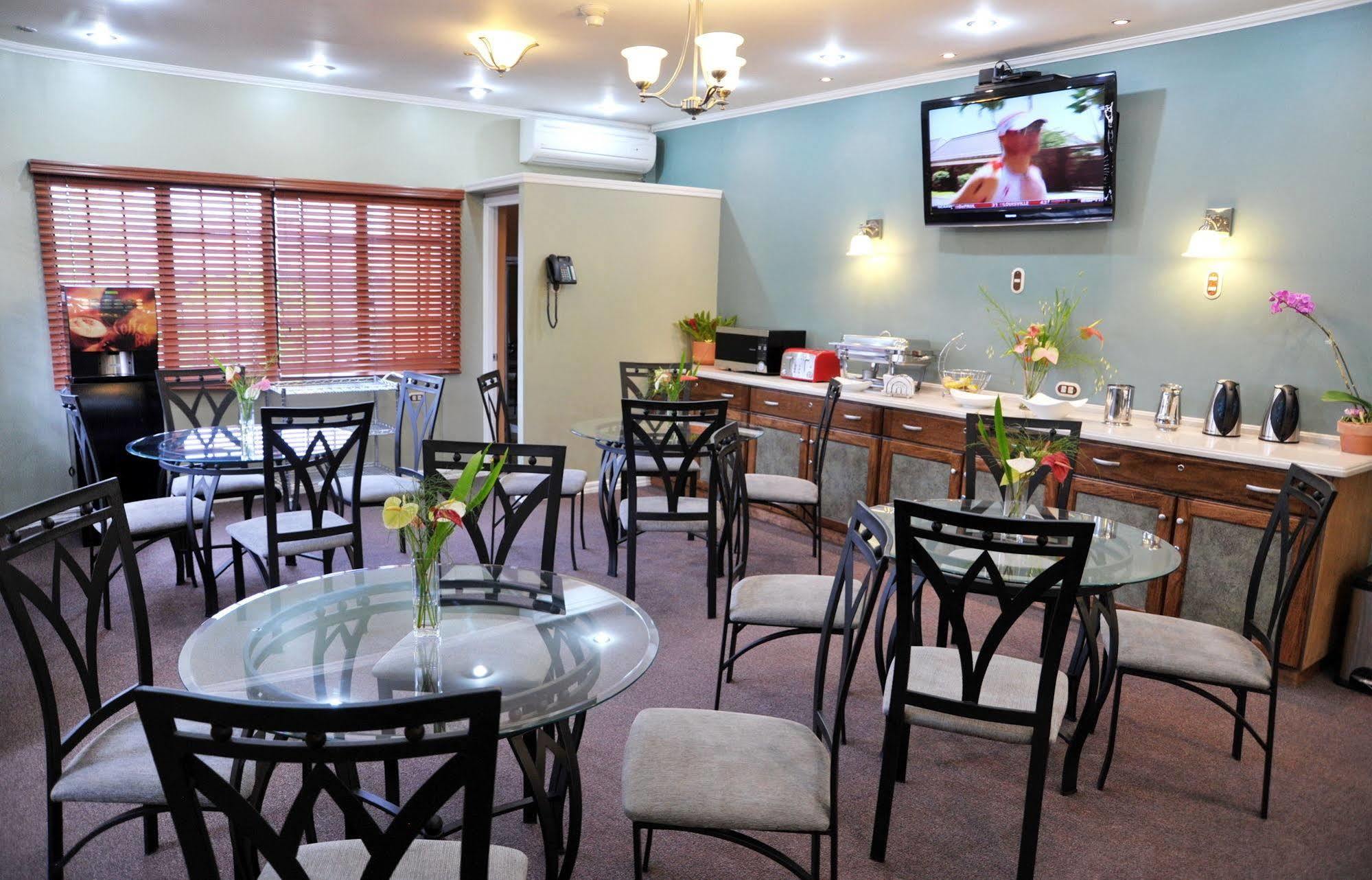 Culture Crossroads Inn Port of Spain Exterior foto